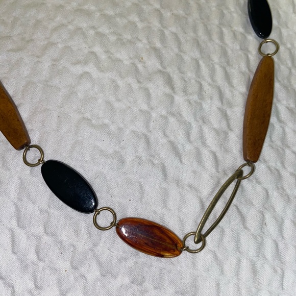 Necklace-Xtra long earthtone necklace - Picture 11 of 12